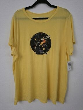 NWT torrid Yellow Crew Neck Space Kitty Tee